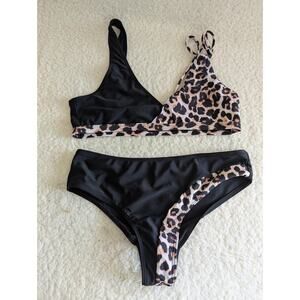 Modihito Womens 2 pc Black Cheetah Bikini Swimsuit Swimwear Size M